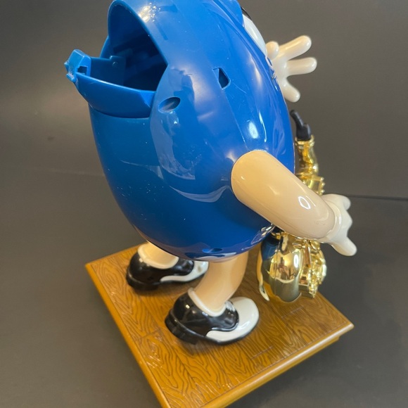Vintage M&M Candy Dispenser - Blue Saxophone Player! - Picture 4 of 9